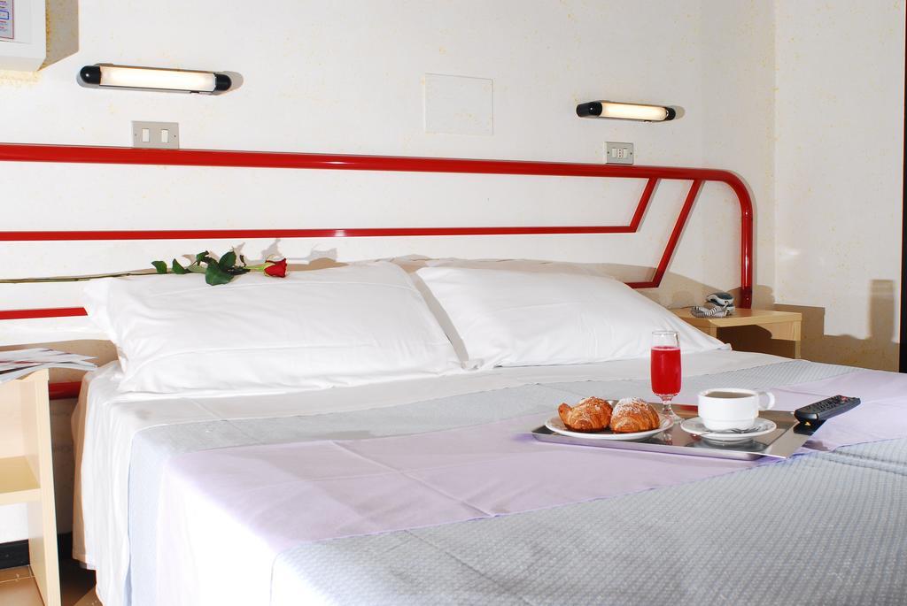 Florida Park Hotel Bellaria-Igea Marina Kamer foto